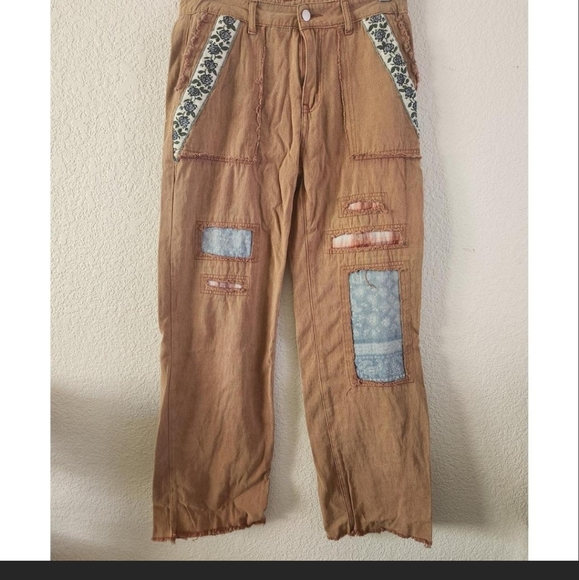 *SOLD*  POL boho patch pants size M - Picture 2 of 7